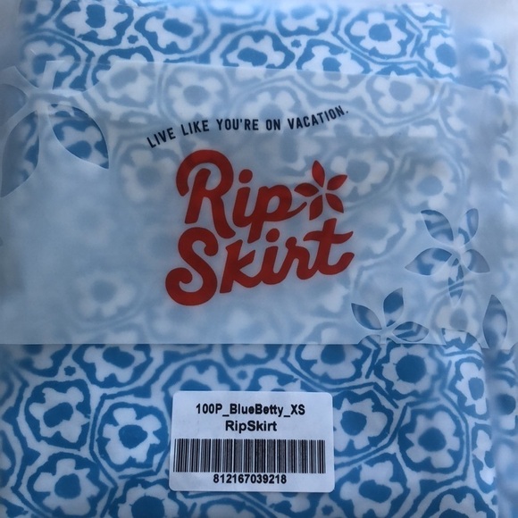 Rip Skirt Hawaii Blue Betty Wrap Skirt Mini Skirt Swim Coverup Size XS NWT - Picture 8 of 9